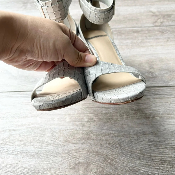 GUESS  by Marciano Silver Croc Print Stiletto Heels All Leather - Picture 5 of 15